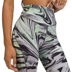 Lululemon EUC Base Pace High-Rise Running Tight Size 10